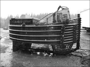 Canadian dozer boom boat